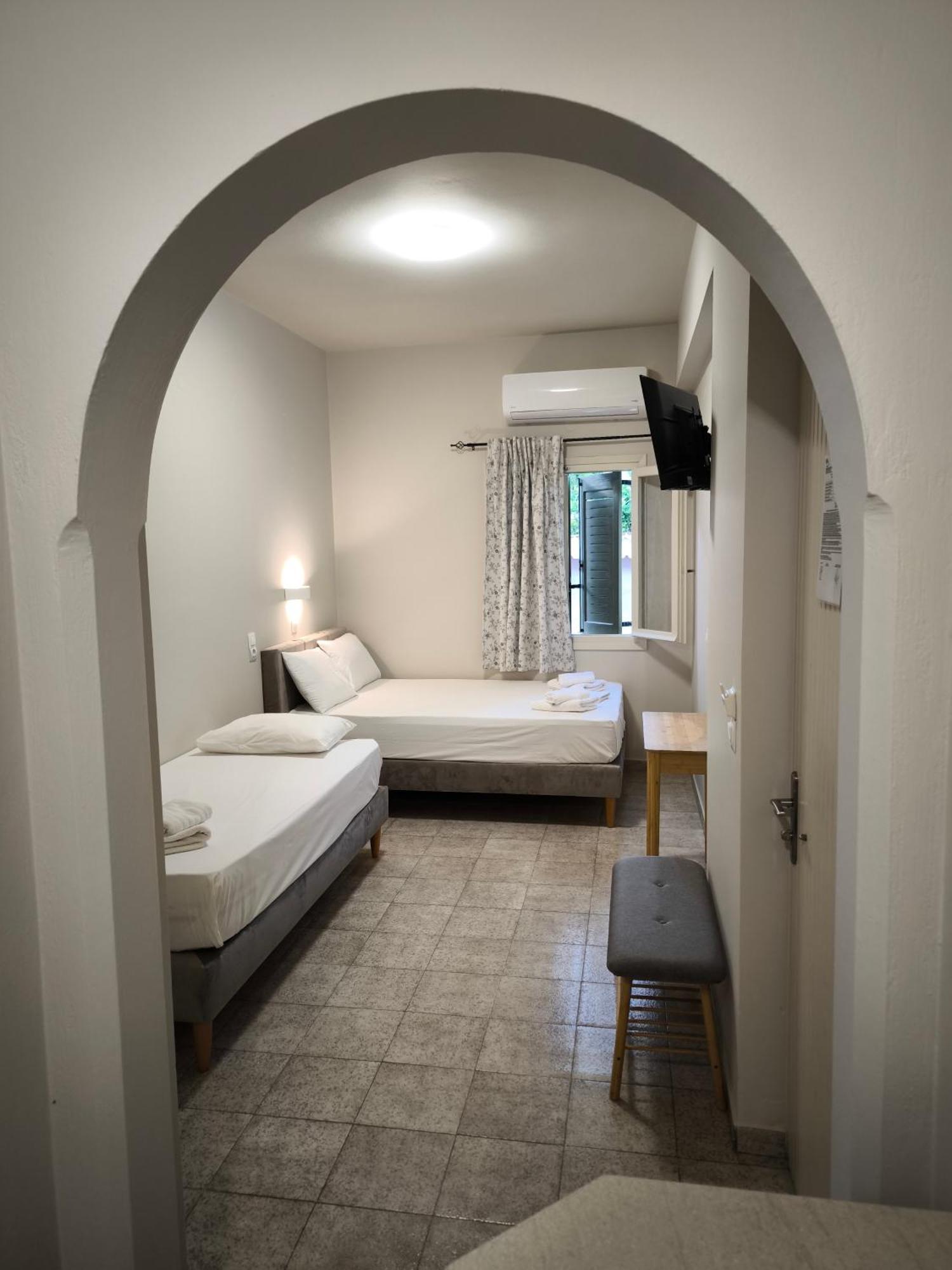 Maro'S Apartments Argostoli  Buitenkant foto